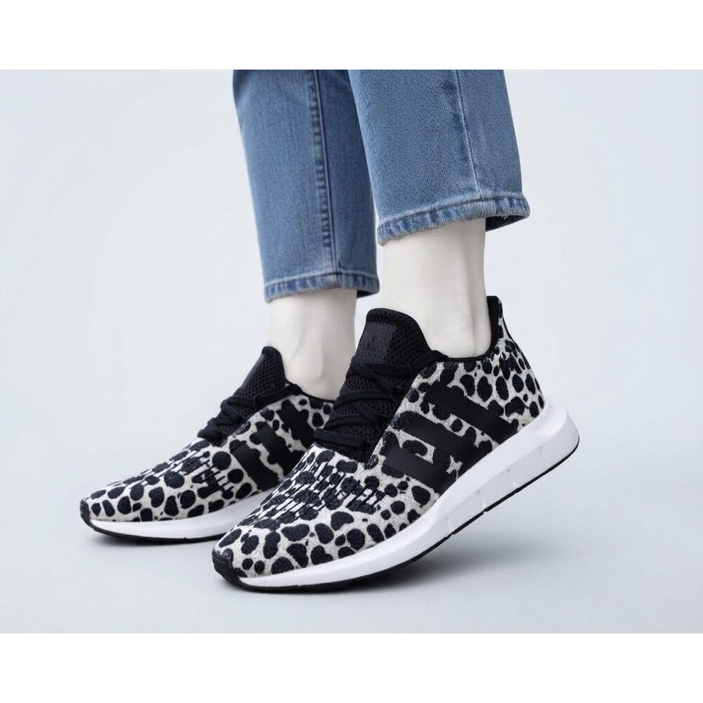 US Size 7- Adidas Women's SWIFT RUN 1.0 Running Shoes JR0634 `Cheetah Print` NEW